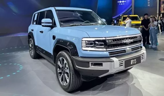 Thương hiệu xe Trung Quốc sẽ sớm sản xuất xe điện tại Việt Nam lập doanh số khủng, tiếp tục giảm giá kịch sàn