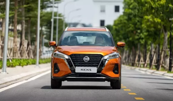 Không chịu thua các đối thủ, Nissan ưu đãi cho cả 3 mẫu xe, khách hàng tiết kiệm đến 125 triệu đồng