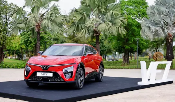 Đánh giá VinFast VF 7: Những điểm khen và chê