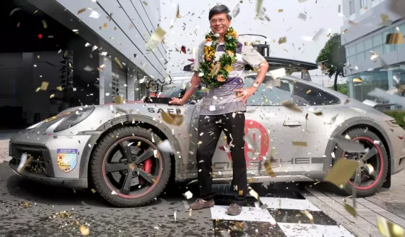 Porsche 911 Dakar của đại gia Hải Phòng đặt chân về Sài Gòn sau hành trình gần 35.000 km tự chạy không xe cứu hộ