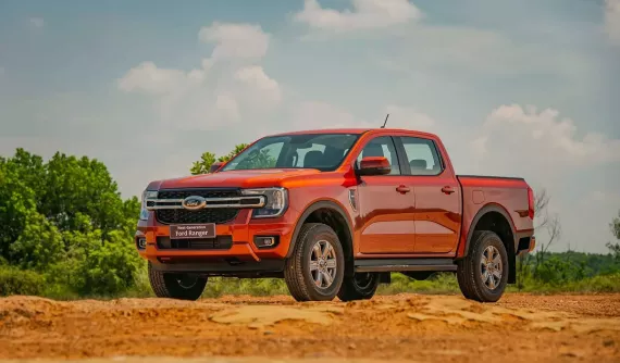 Doanh số xe bán tải tháng 11/2023: Sụt giảm gần như toàn phần khúc, chỉ có Toyota Hilux tăng trưởng