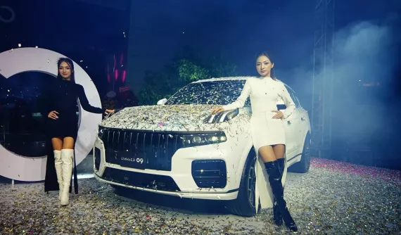 SUV cỡ lớn Lynk & Co 09 chính thức trình làng tại Việt Nam, giá gần 2,2 tỷ đồng, cạnh tranh Ford Explorer