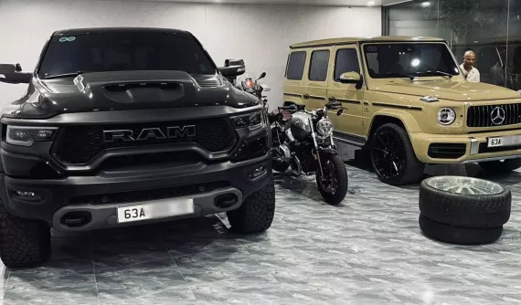 Mercedes-AMG G63 chưa đủ đã, tay chơi Tiền Giang chốt đơn "khủng long" Ram 1500 TRX giá hơn 8 tỷ đồng