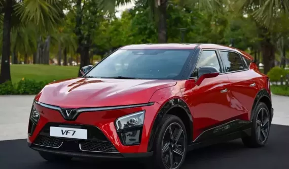 VinFast VF7 2025: Thông tin chi tiết và giá xe VinFast VF7 mới nhất hiện nay