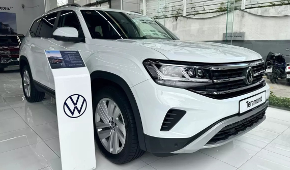 Đón đợt mua sắm trước Tết, xe Volkswagen vẫn được giảm giá đến 400 triệu đồng