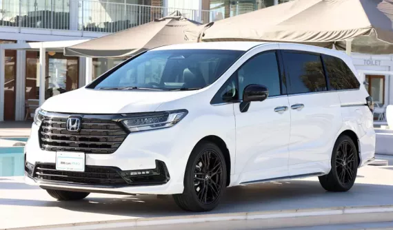 Mẫu MPV cỡ lớn Honda Odyssey bị khách hàng "ngó lơ" sau khi trở lại quê nhà