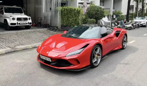 Sau gần 4 năm về nước, Ferrari F8 Tributo từng của Cường "Đô-la" giờ ra sao? Chỉ nghe mua gói bảo hành chính hãng đã thấy đam mê
