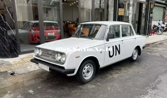 Đánh giá nhanh Toyota Corona hiếm có khó tìm của nhà sưu tập siêu xe lớn nhất Việt Nam
