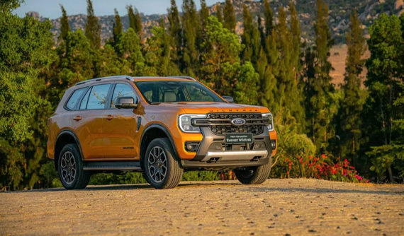 Doanh số SUV hạng D tháng 12/2023: Hyundai Santa Fe thất thế, trả lại ngôi vương cho Ford Everest