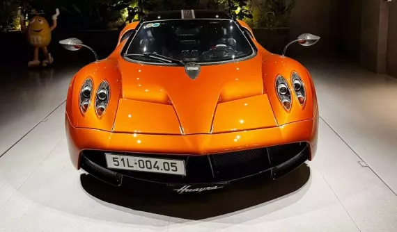 Mới ra biển đẹp, Pagani Huayra của Minh "Nhựa" lại vào garage nhà Cường "Đô-la"