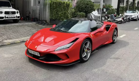 Ferrari F8 Tributo từng của Cường "Đô-la" đã tìm thấy chủ mới, xe ngon, chạy chưa tới 4.000 km