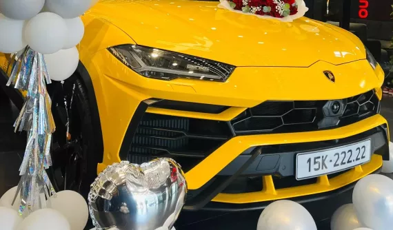 Đại gia Hải Phòng tậu Lamborghini Urus để đăng ký biển số 15K-222.22 trúng đấu giá gần 1 tỷ đồng