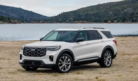 Xem trước Ford Explorer phiên bản nâng cấp sẽ bán ở Việt Nam qua xe mới ra mắt tại Mỹ