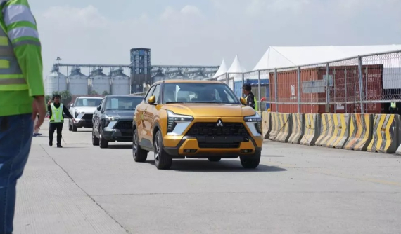 Lô xe Mitsubishi Xforce đầu tiên được xuất khẩu sang Việt Nam, chuẩn bị giao đến tay khách hàng