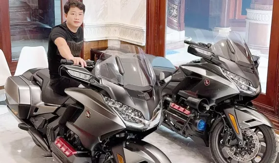 Hoàng Kim Khánh tậu thêm 1 xe Honda Gold Wing F6B cho đủ cặp, giá không dưới 1 tỷ đồng