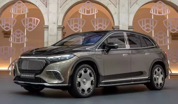 Mercedes-Maybach EQS 680 sắp ra mắt tại Việt Nam: SUV siêu sang thuần điện chạy được 600 km sau khi sạc đầy pin
