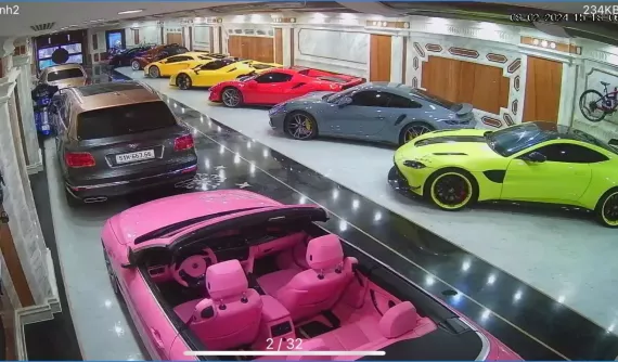 Đại gia Hoàng Kim Khánh lần đầu khoe garage xe mới của mình, vẫn còn chỗ cho vài siêu xe đậu