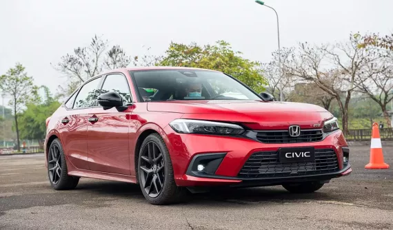 Doanh số sedan hạng C tháng 1/2024: Honda Civic giữ phong độ tốt nhất phân khúc