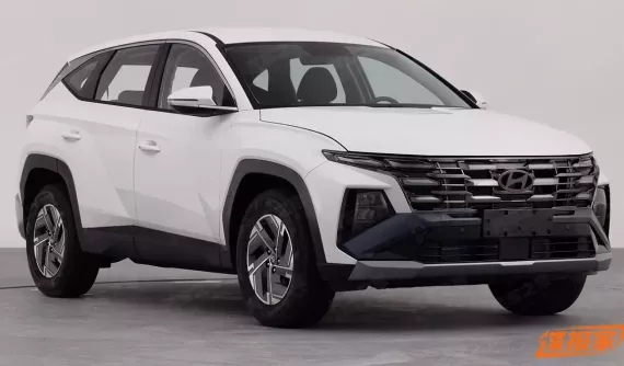 Hyundai Tucson 2024 bản L lộ diện, đủ cả 2 bản là máy xăng và hybrid
