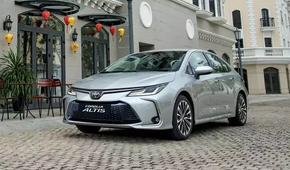 Doanh số sedan hạng C tháng 2/2024: Toyota Corolla Altis tiếp tục bán kém nhất phân khúc