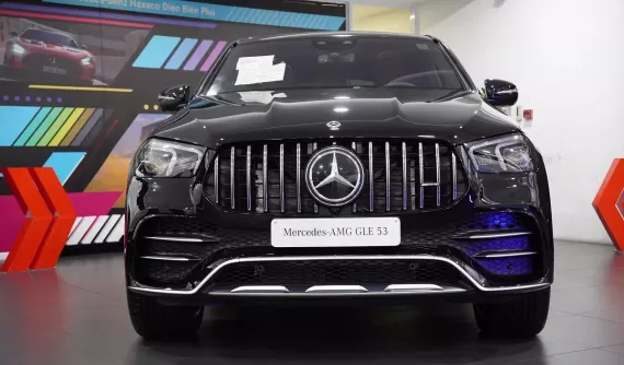Mercedes-AMG GLE 53 Coupe bất ngờ được giảm giá gần 1 tỷ đồng tại đại lý ở Tp. Hồ Chí Minh