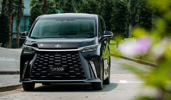 Lexus LM 2025: Giá xe Lexus LM mới nhất, thông số kỹ thuật và khuyến mại mới nhất