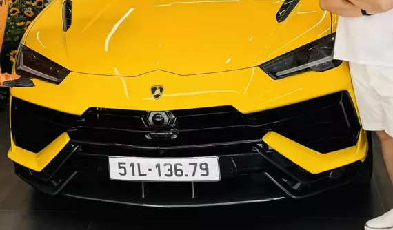 Biển số xe Lamborghini Urus Performante của Đoàn Di Băng có giá bao nhiêu?