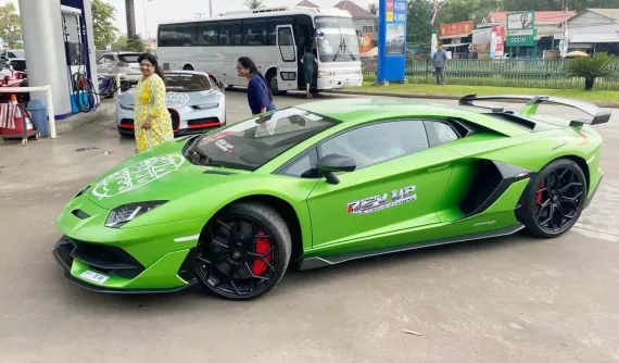Lộ diện các siêu xe đầu tiên ở Campuchia tham dự Gumball 3000, toàn hàng khủng