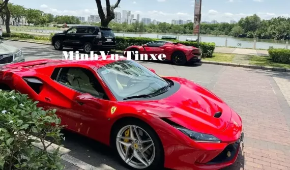 Dàn siêu xe bất ngờ tụ họp tại Tp.HCM, Ferrari 296 GTB màu đỏ mới lộ diện