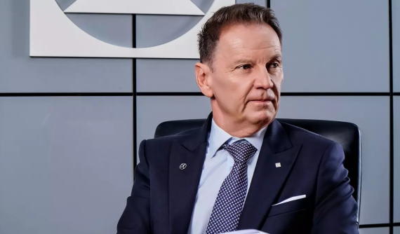 CEO Mercedes-Benz Vietnam Star nói gì về thị trường xe sang Việt Nam?