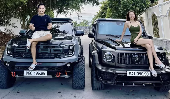 Bán lại siêu xe Lamborghini Huracan gần 8 tỷ đồng, vợ chồng nữ đại gia ở Bạc Liêu tậu Mercedes-AMG G63 màu độc