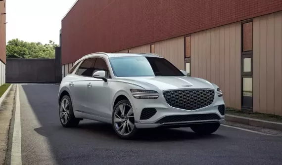 Cặp đôi xe sang xứ Hàn Genesis GV70 và GV80 ra mắt phiên bản mới với màn hình 27 inch