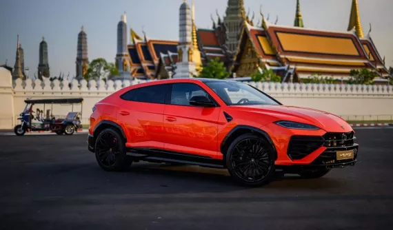 Siêu SUV Lamborghini Urus SE mà Minh "Nhựa" đang để mắt đến đã ra mắt ở Thái Lan, ngày về Việt Nam không còn xa