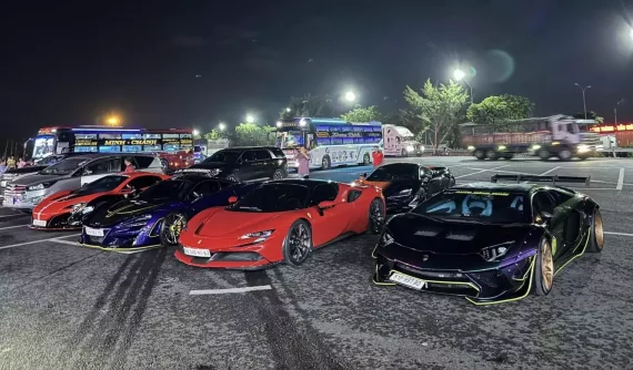 Dàn siêu xe tụ tập tại Tp.HCM, nhiều chiếc mất tích bí ẩn nay lại tái xuất