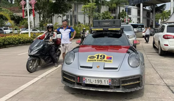 Porsche 911 Dakar đi nhiều nhất Asean của doanh nhân Hải Phòng chính thức hành trình "phượt" lần 2, có thêm cả xe máy