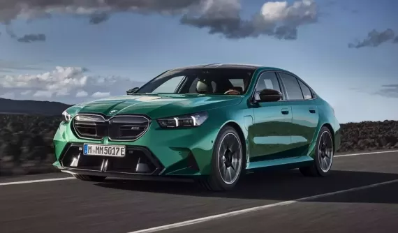 BMW M5 2025 trình làng với thiết kế và động cơ mới mạnh hơn
