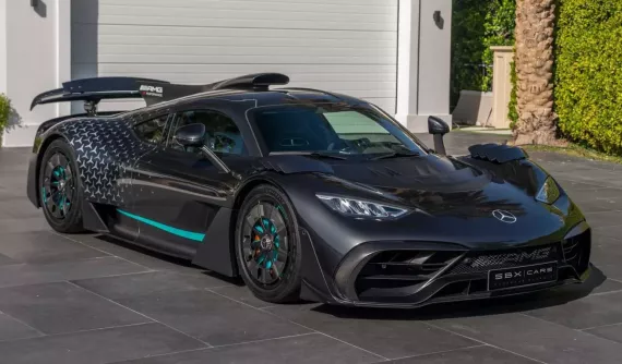 "Qua" Vũ để mắt đến siêu phẩm Mercedes-AMG One có giá chưa thuế tận 2,8 triệu đô la nhưng...