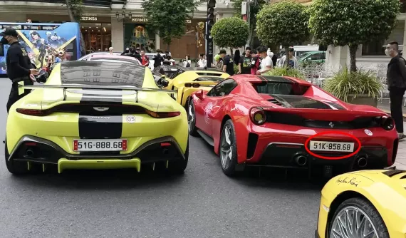 Đại gia Hoàng Kim Khánh lại săn biển dễ nhớ cho Ferrari 488 Pista Spider hơn 40 tỷ đồng