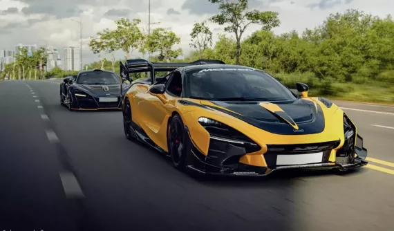 Cặp đôi McLaren 720S độ siêu khủng trên đường phố Tp.HCM, bản độ Senna GTR thật thú vị