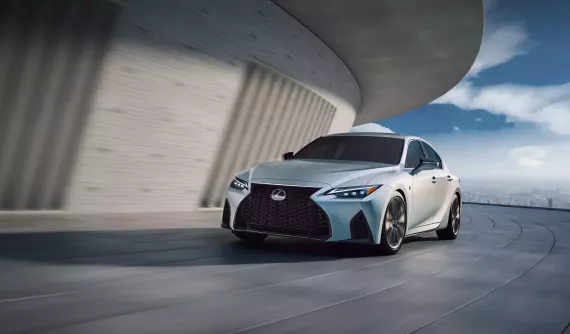 Sedan hạng sang Lexus IS lặng lẽ biến mất khỏi danh mục sản phẩm ở Việt Nam