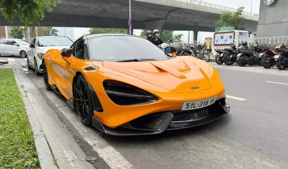 McLaren 765LT đầu tiên về nước tái xuất, nhìn kỹ mới thấy đặc điểm này, biển số cặp 18 quá chất