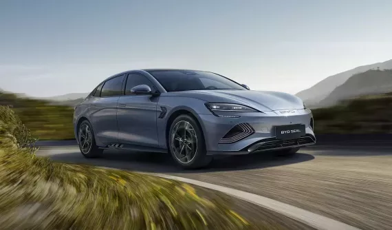 Khám phá sự khác biệt về trang bị giữa 2 phiên bản của BYD Seal mới bán ở Việt Nam