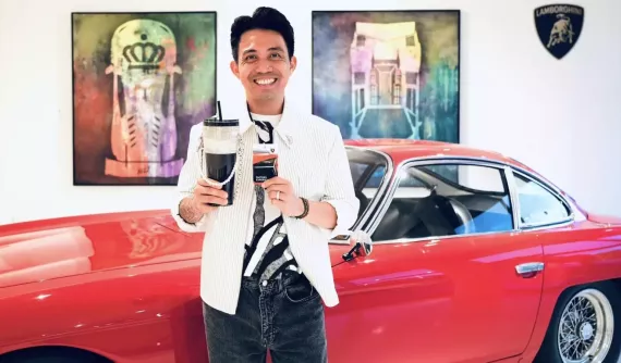 Lộ diện chiếc siêu xe Lamborghini đầy bí ẩn khiến Minh "Nhựa" cười híp mắt, rất khó mua, chỉ 120 xe sản xuất trong 2 năm