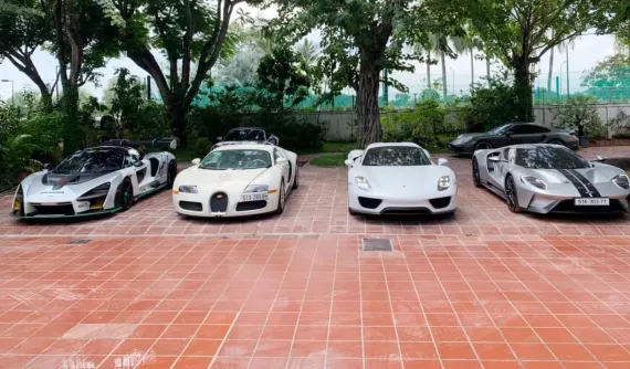 Gumball 3000: Liệu "Qua" Vũ có đổi ý để McLaren Senna và Porsche 918 Spyder xếp cạnh Bugatti Veyron và cặp đôi Ford GT?