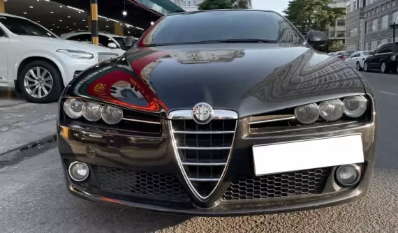 Alfa Romeo 159 JTS siêu hiếm được rao bán 700 triệu đồng, ngang giá xe SUV hạng B