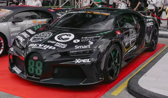 Gumball 3000: Đại hội siêu xe Campuchia quy tụ hơn 30 chiếc, cặp đôi Bugatti Chiron là điểm nhấn