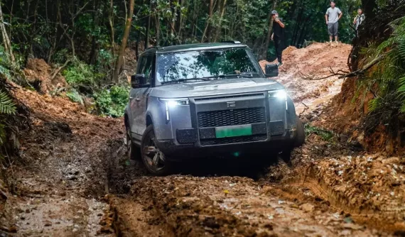 Phiên bản rẻ hơn của xe địa hình Polestones 01 ra mắt: Ngoại hình vẫn vay mượn từ Land Rover Defender và Lexus GX 2024