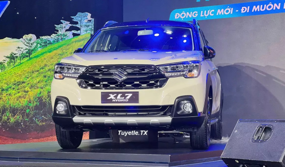 Suzuki XL7 Hybrid chính thức ra mắt Việt Nam, chỉ tiêu thụ 5,9 lít xăng/100 km, giá không đổi