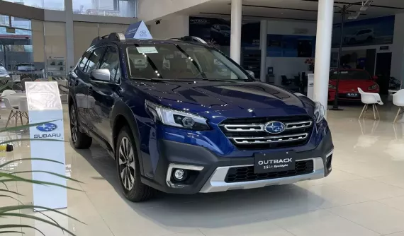 Subaru Outback được ưu đãi đậm sâu như xe châu Âu, giảm giá đến hơn 400 triệu đồng