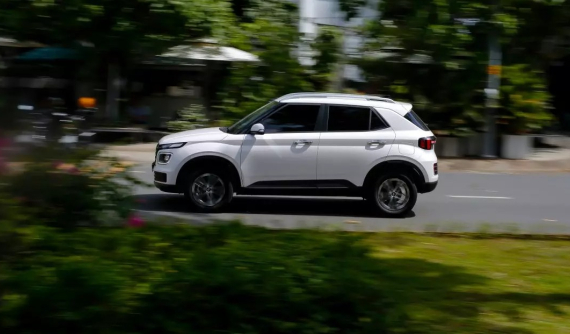 Chính thức giảm 50% lệ phí trước bạ đối với ô tô sản xuất, lắp ráp trong nước trong 3 tháng